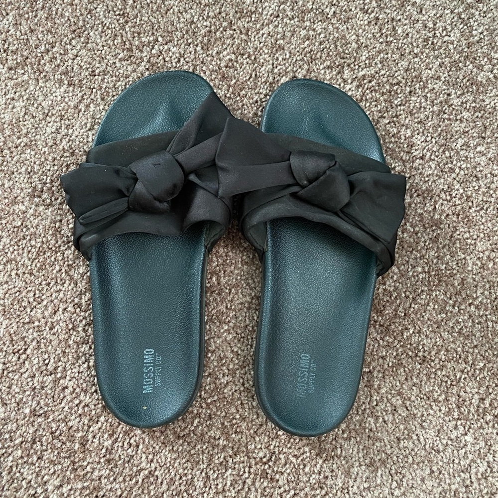 Mossimo sandals